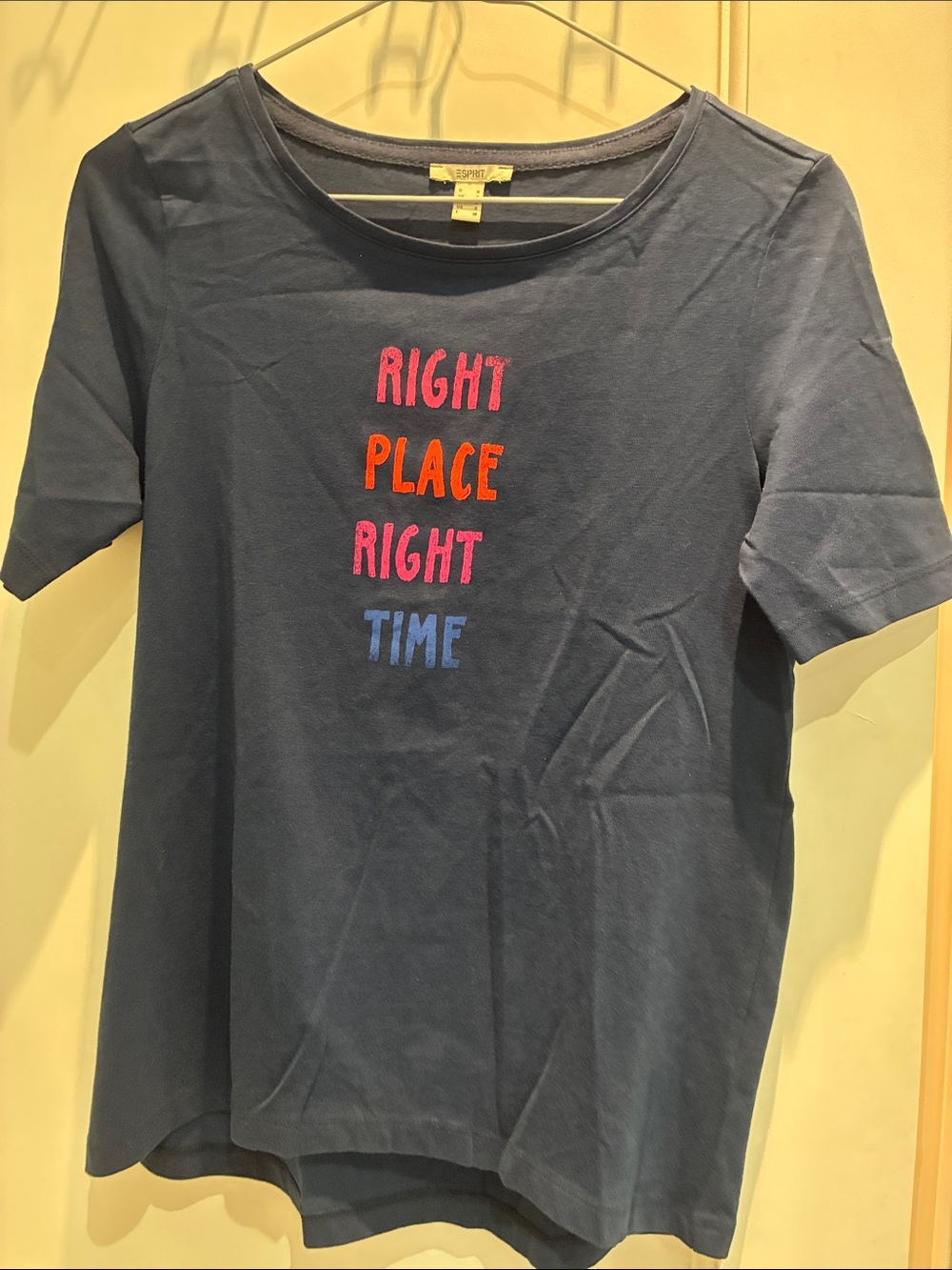 Esprit Dark Navy 100% Organic Cotton "Right Place Right Time" Graphic Tee👵MT